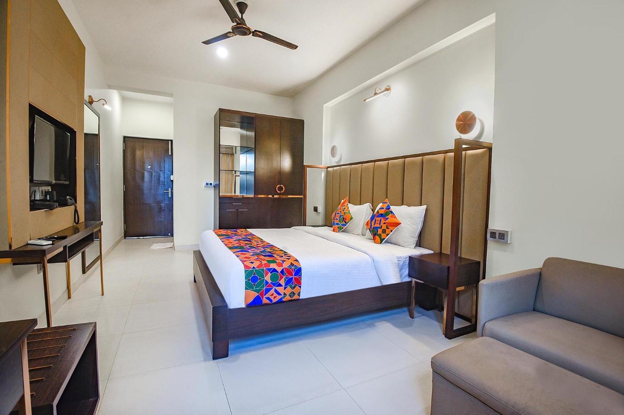 Fabhotel Prime Infantaria Comfort - 200M From Calangute Beach Extérieur photo
